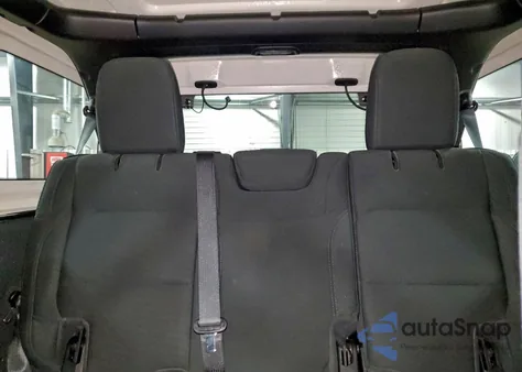 2021 Jeep Wrangler Unlimited Sport z USA, uszkodzony, nr VIN 1C4HJXDG2MW503256